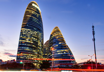 西瓜從六樓扔下竟完好無損，雷軍說的“防彈涂層”到底是什么？