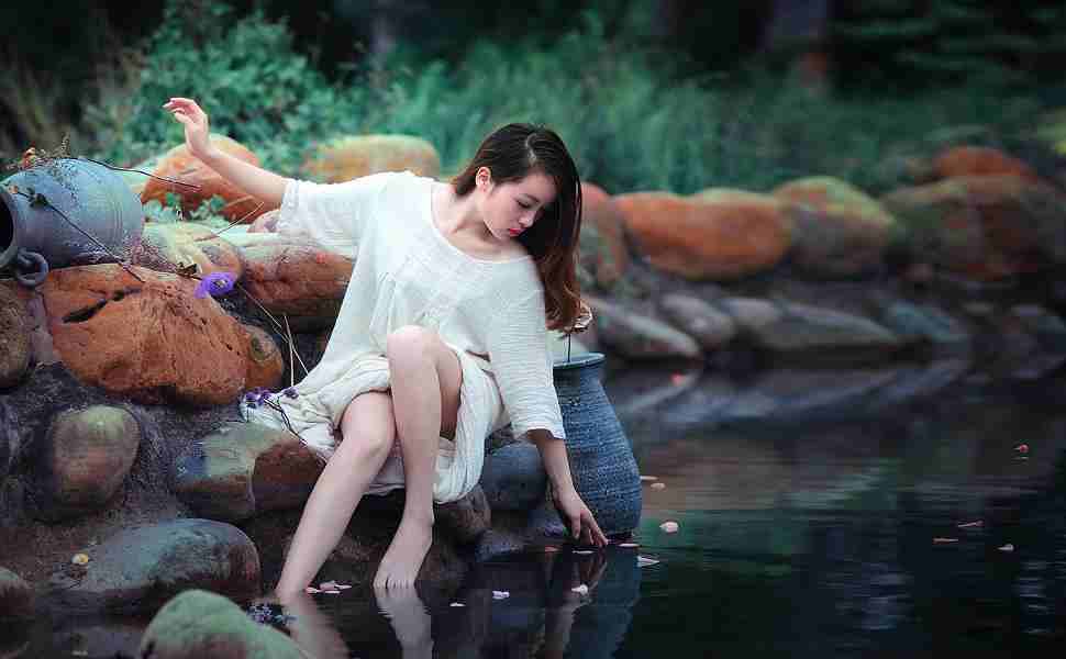 西瓜從六樓扔下竟完好無損，雷軍說的“防彈涂層”到底是什么？